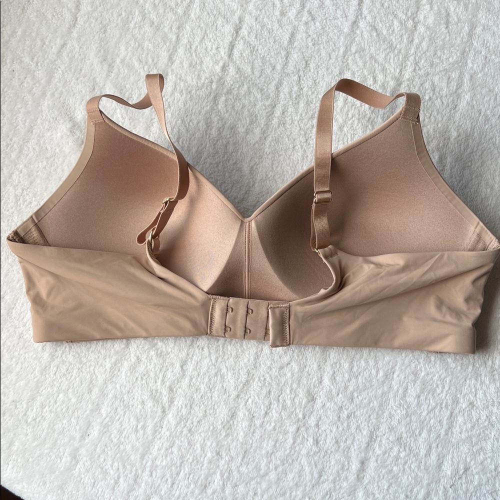 ThirdLove Classic Wireless Bra - Picture 7 of 11